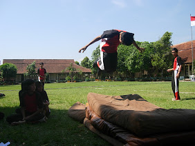 MEREKA TANPA NARKOBA