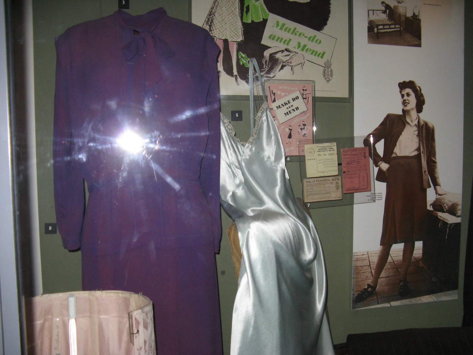 World+war+2+posters+make+do+and+mend