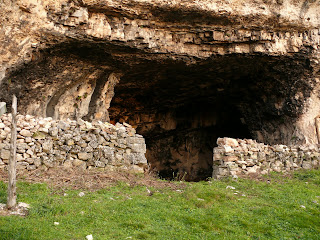 La ermita de San Bartolomé CUEVA+CONEJOS