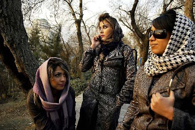 iran headscarf