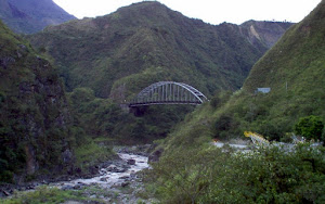 Puente de via al llano