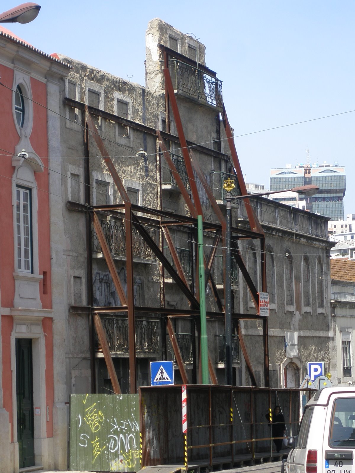 [P4050004.JPG]