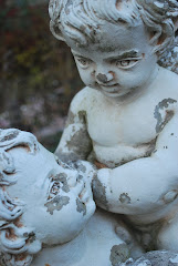 GARDEN CHERUBS