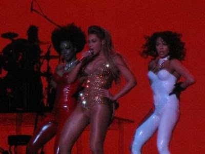 Beyonce Pantyhose Concert Photos and Video Stocking Vixen The Stockings 