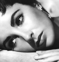 [elizabethtaylor.jpg]