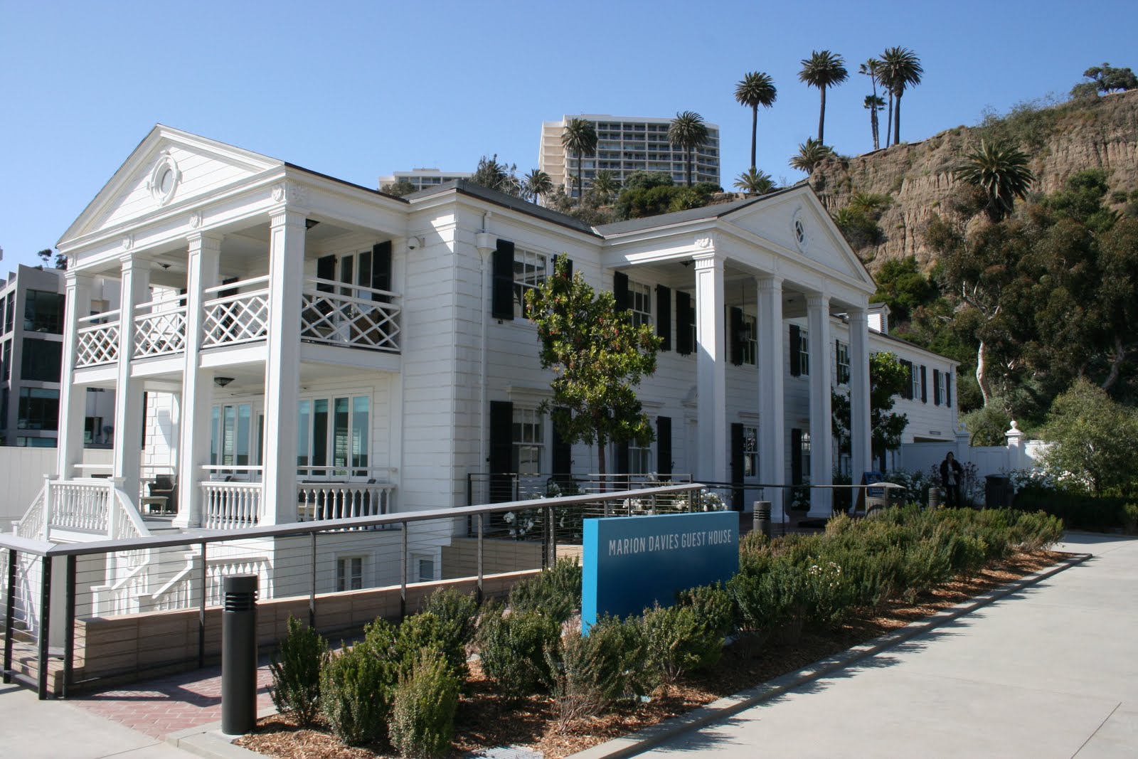 Southern California Architectural History Annenberg Community Beach