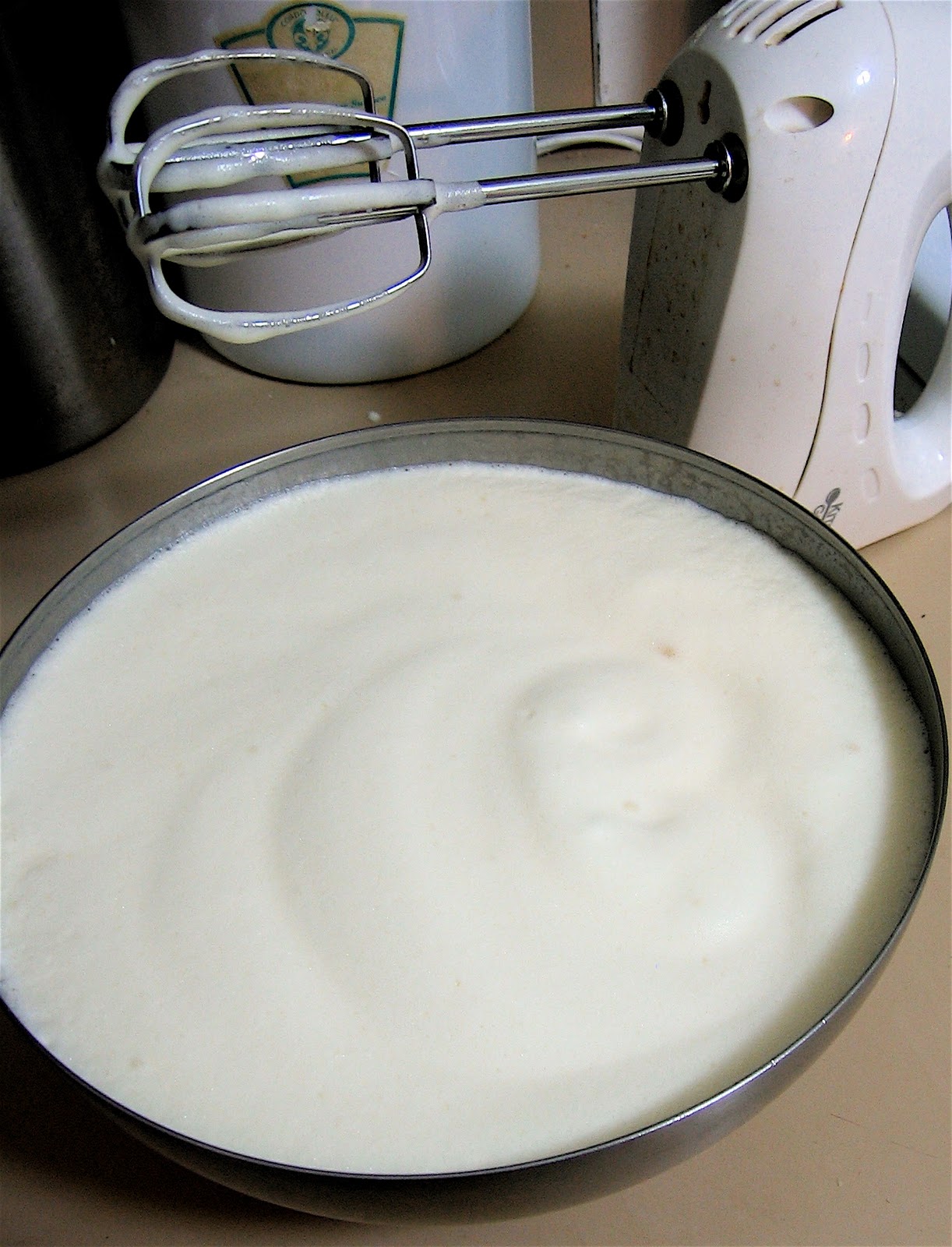 DigInPix Entity Milnot Evaporated Milk