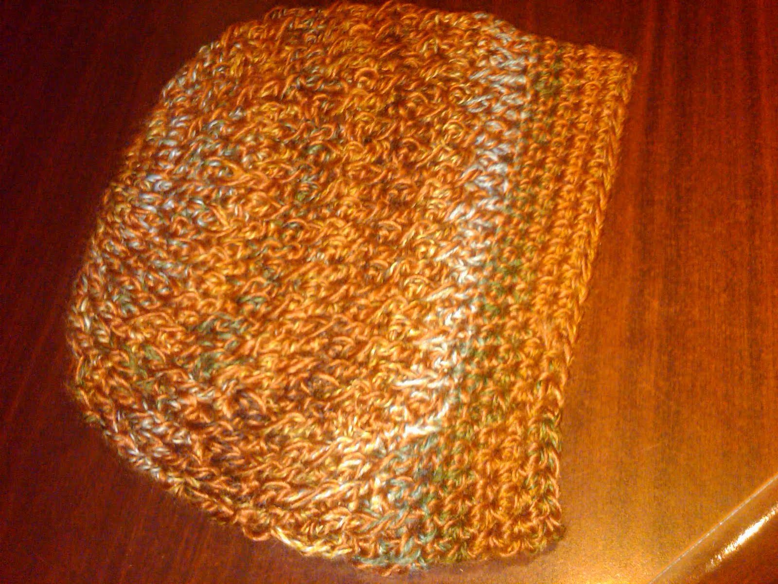 [slouch+hat+with+Lustra+and+zauberwool.JPG]