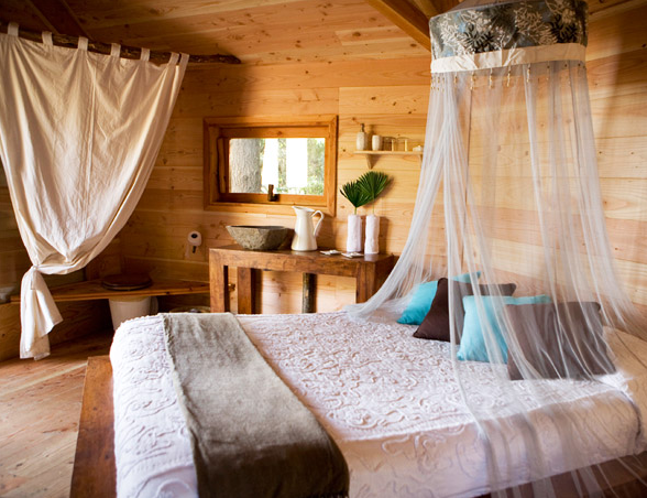 madera y zinc: Dormir en los árboles