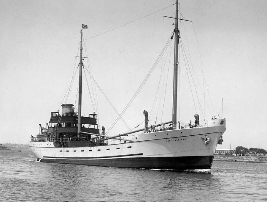 Leith Built Ships M.V. UNDERWOOD