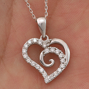 PIRLANTA,YÜZÜK,ELMAS,ALTIN,BİLEZİK,TEK TAŞLI YÜZÜK: ALTIN KOLYE KALP KOLYE