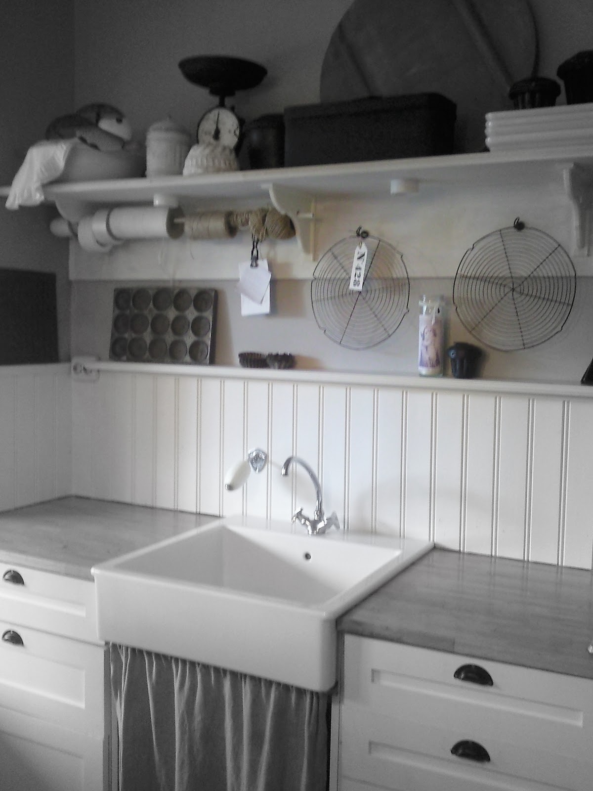 En De Keuken Met Weer Een Zelfgemaakte Plank Kraaldelen Ipv Pictures Zelfgemaakte Keuken : En De Keuken Met Weer Een Zelfgemaakte Plank Kraaldelen Ipv Pictures
