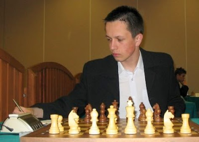 http://2.bp.blogspot.com/_Q0lTtPVTG40/Smv_8R9HhXI/AAAAAAAA4Hk/LFMFruooLAA/s400/Wojtaszek+Radoslaw.jpg