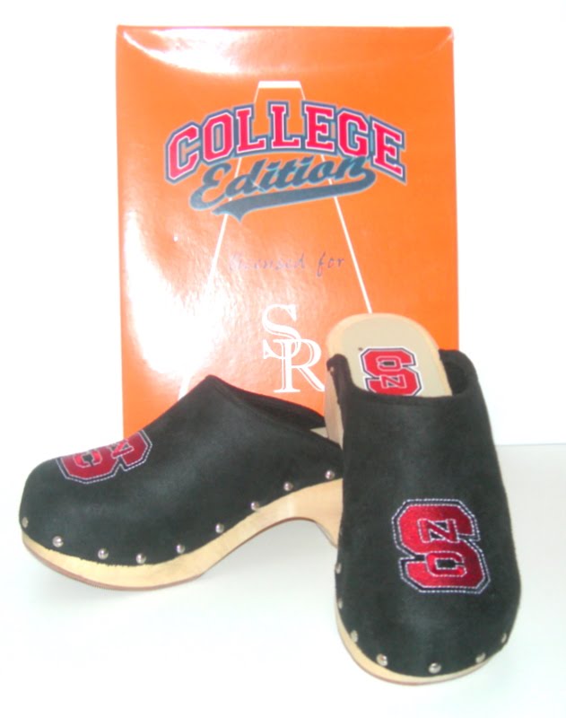 [Blog+4+clogs.bmp]