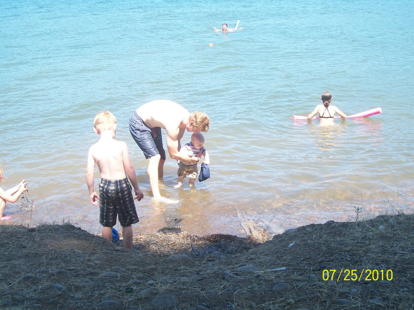 Our Family Blog Family outingDorena LakeBaker Bay park