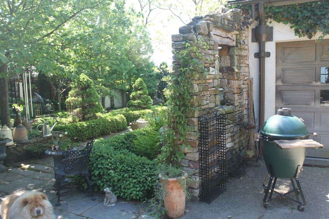 DIY Garden Decorations