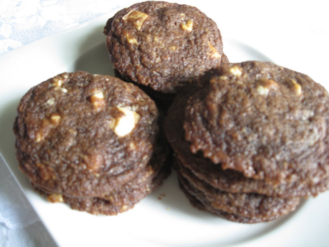 White Chocolate Chunk Cookies