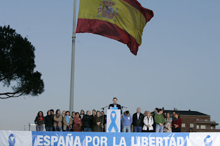 Rajoy, durante el apogeo de su discurso en la Plaza de Colón