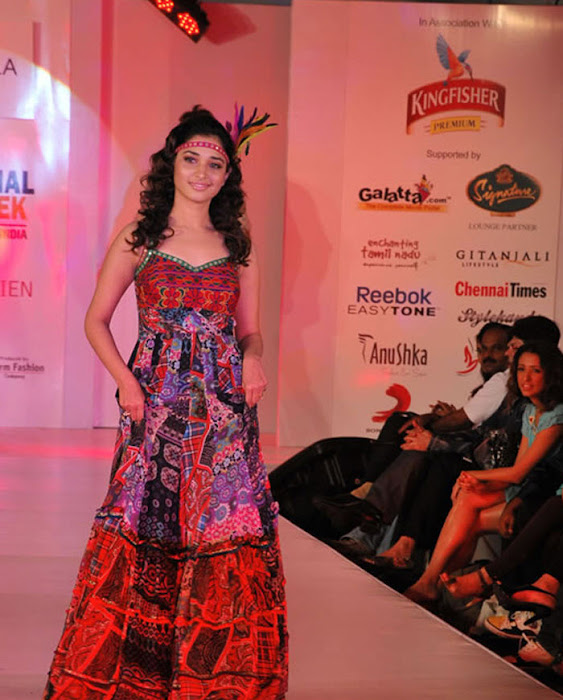 tamanna walk for nishka lulla at cifw unseen pics