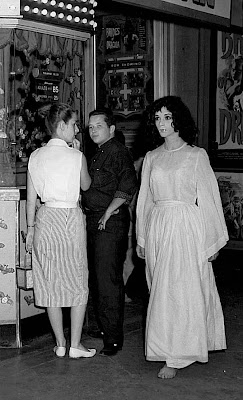 Pretty Pictures: 8/9/09 - 8/16/...