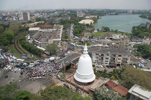 kota colombo dari hotel hilton, 1997