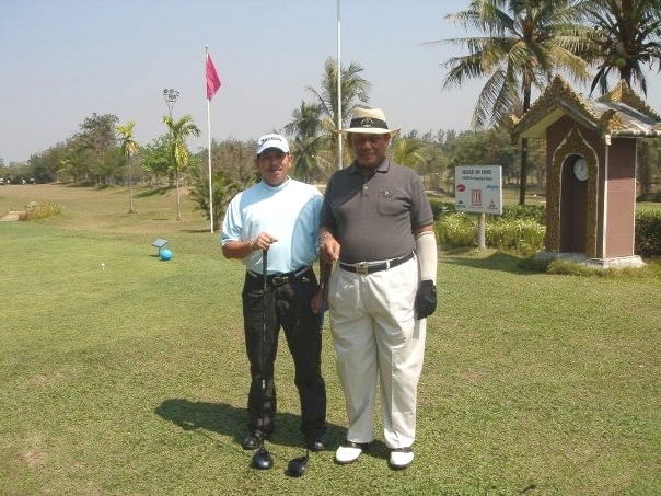 saya dg pak imam santoso di yangon oktober 2007