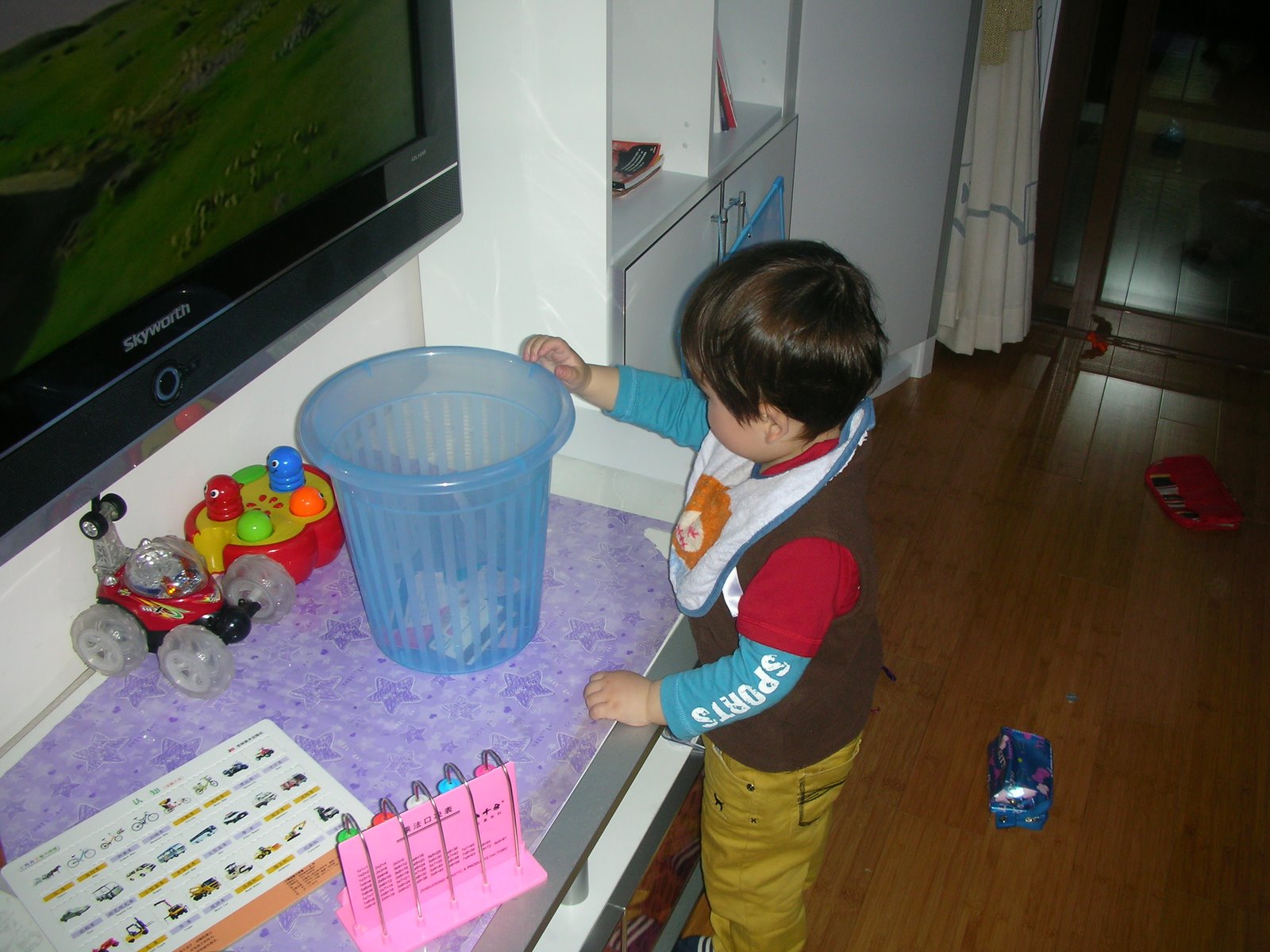 [DSCN7758.JPG]