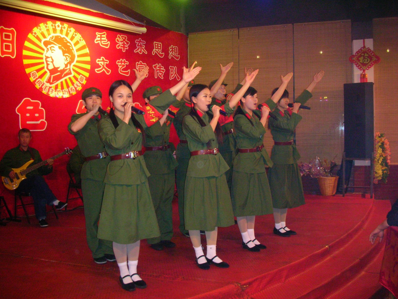 [DSCN7775.JPG]