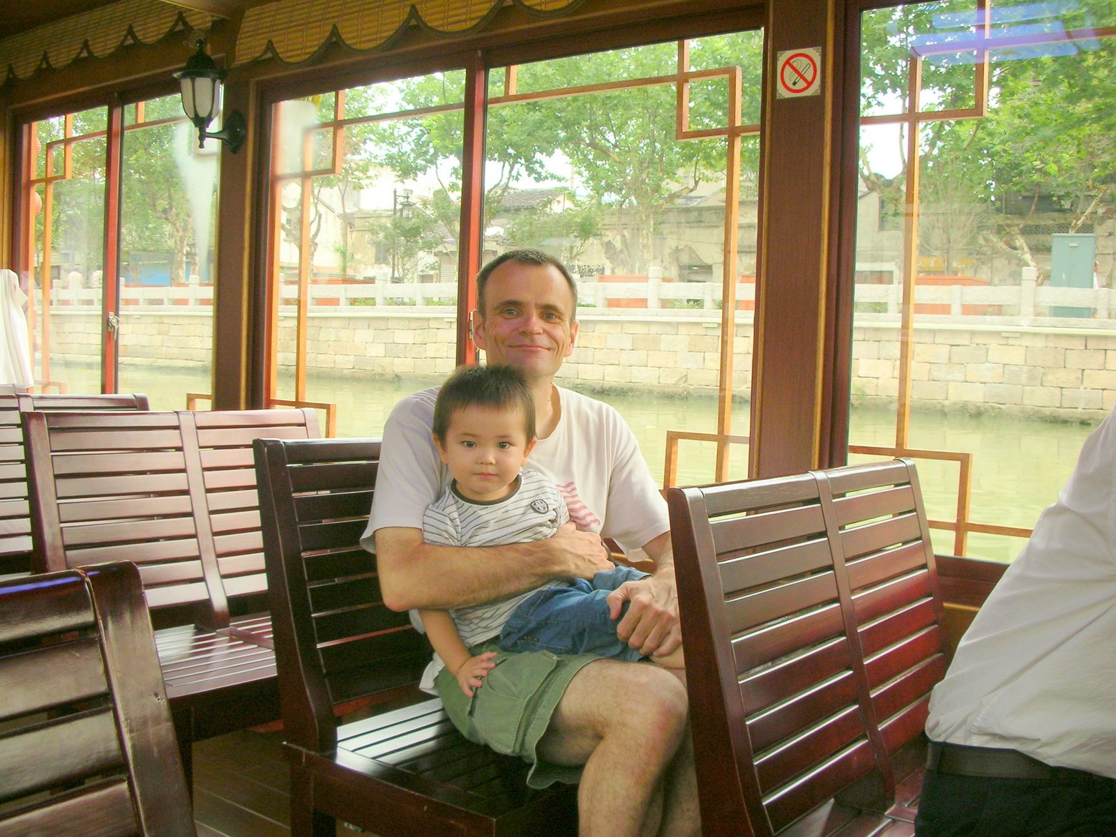 [DSCN8402.JPG]