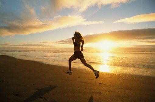 [women-running-beach-sunrise.jpg]