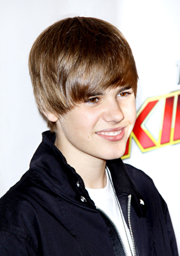 did justin bieber cut his hair justin bieber hair flip animation. did justin bieber cut his hair