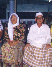 ALMARHUM AYAH & BONDA