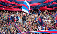 LA MEJOR HINCHADA ; EL MEJOR CLUB . LEEJOS♥.