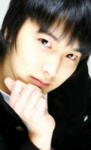 http://2.bp.blogspot.com/_QM2-6hVKZbQ/TAtFif4fNkI/AAAAAAAAKvs/zARt5G70RTM/s400/Superjunior_SungMin.jpg