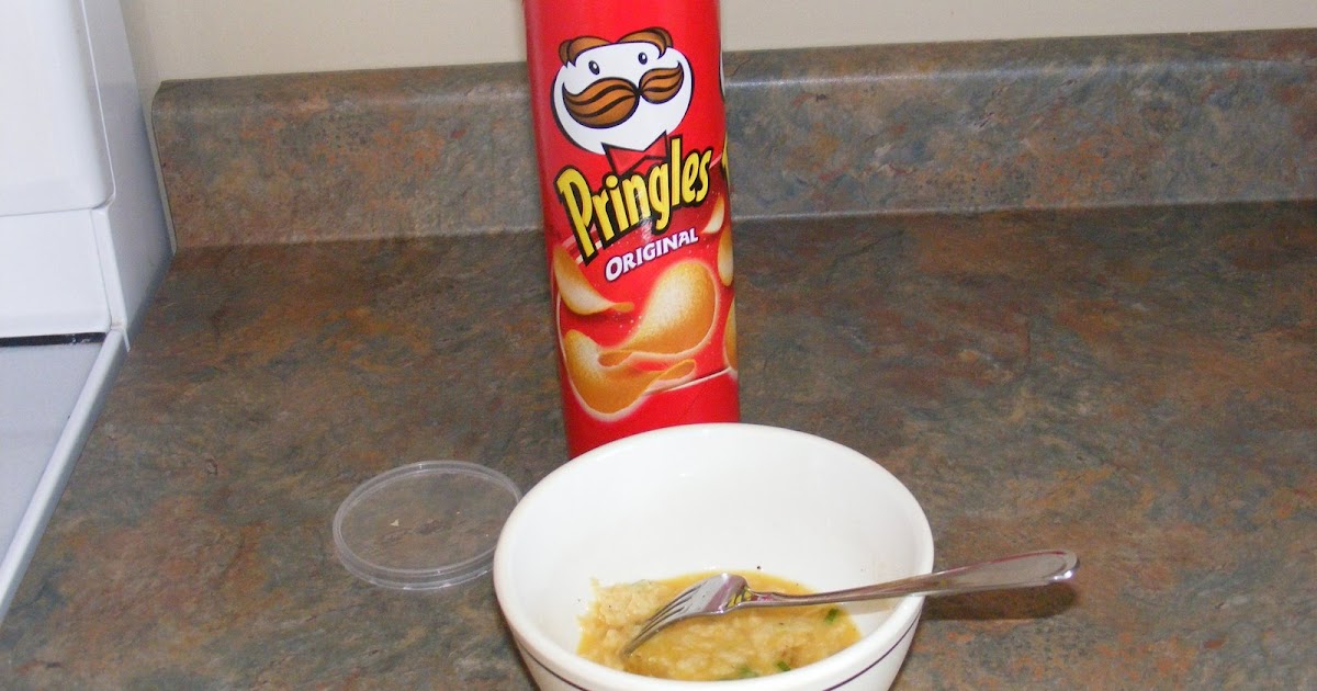 i like to cook Scrambled Eggs and Potato Chips