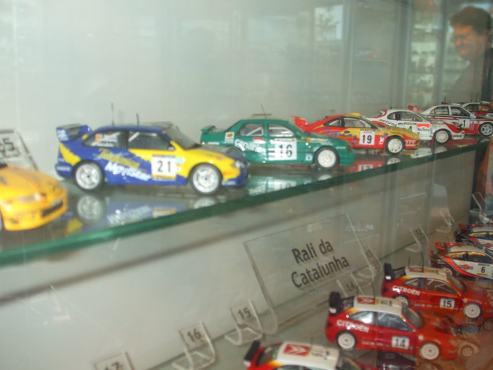 [DSCF4371.JPG]