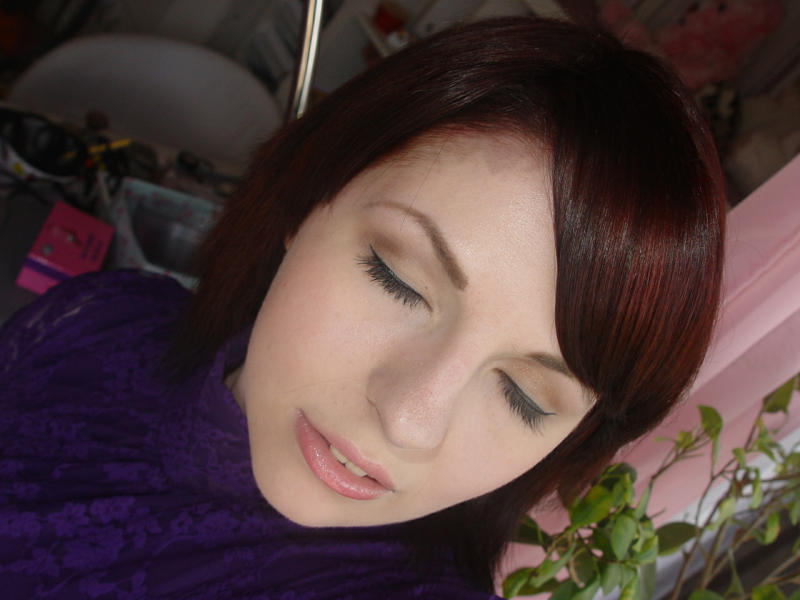 dunkel färben über blondierung