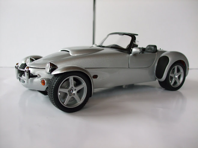 PANOZ AIV ROADSTER 1999 -SILVER-