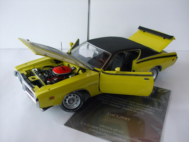 DODGE CHARGER SUPERBEE 1971 -YELLOW-