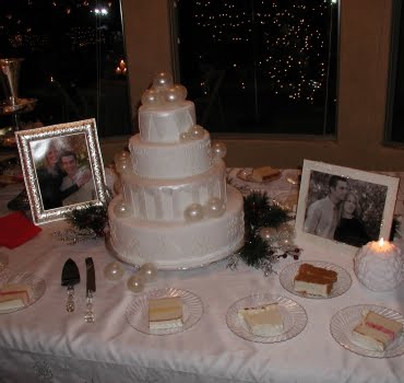 [wedding-cake[1].jpg]