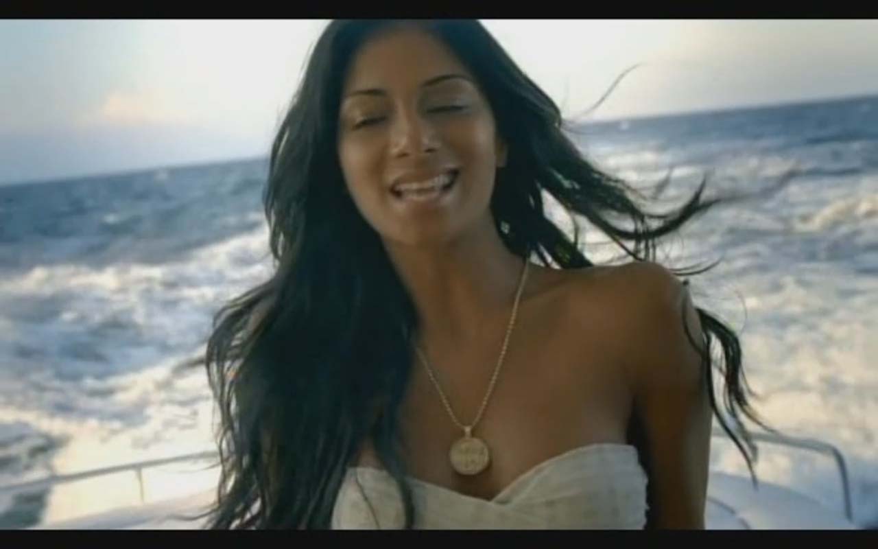 nicole scherzinger baby love