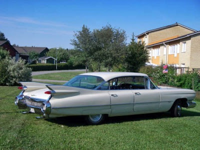 The 1959 Cadillac Series 62 hardtop is another example