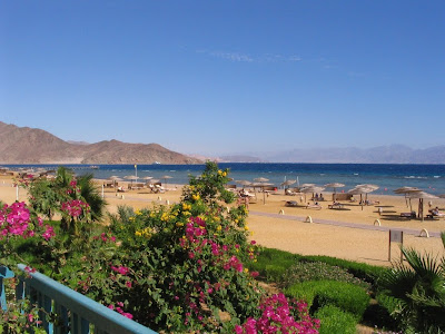 طابا المصريه وجمال الطبيعة الساحرة Taba+Beach+%26+Heights+%28Sinai,+Egypt%29