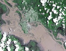 image of extensive flooding in Rockhampton http://nasa-satellites.blogspot.com/
