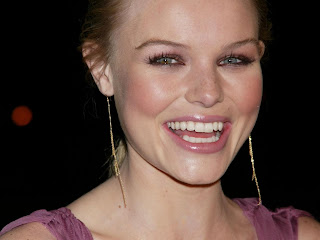 free non watermarked wallpapers of Kate Bosworth at fullwalls.blogspot.com