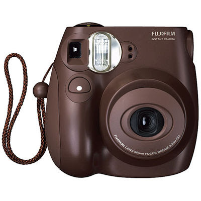 Fuji Film Camera on New Fuji Camera To Take Instant Color Photos