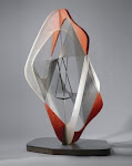 Naum Gabo (1890-1977).