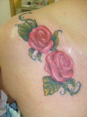Tattoo rosas realismo