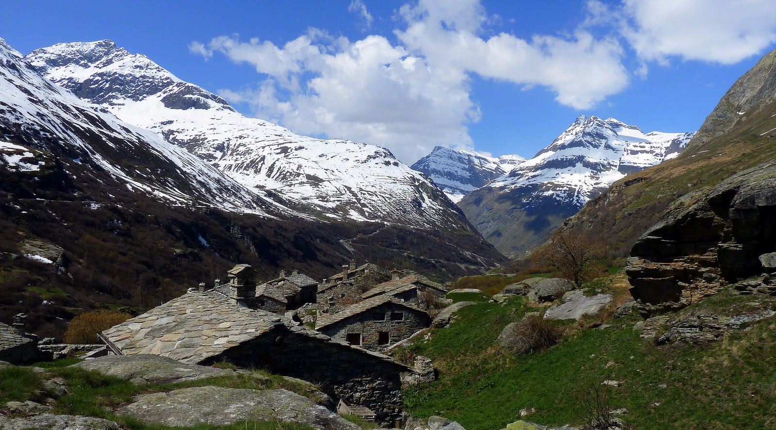 SAINT JEAN J'TM BEAUTE ET RICHESSE DE LA MAURIENNE LE VILLAGE DE L