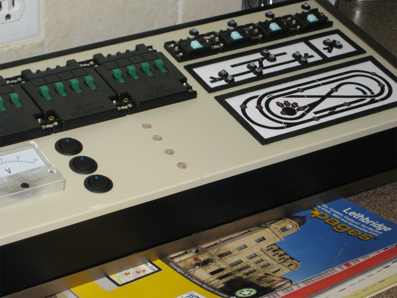 TY'S MODEL RAILROAD Control Panel